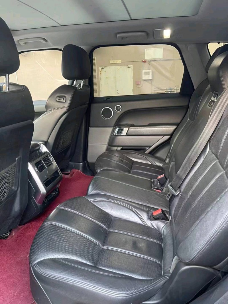 江门17年路虎揽胜运动6