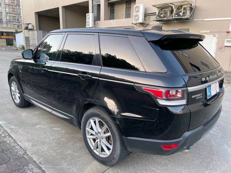 江门17年路虎揽胜运动7