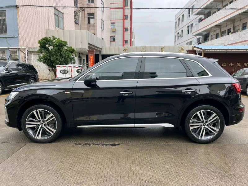 中山22年奥迪Q53