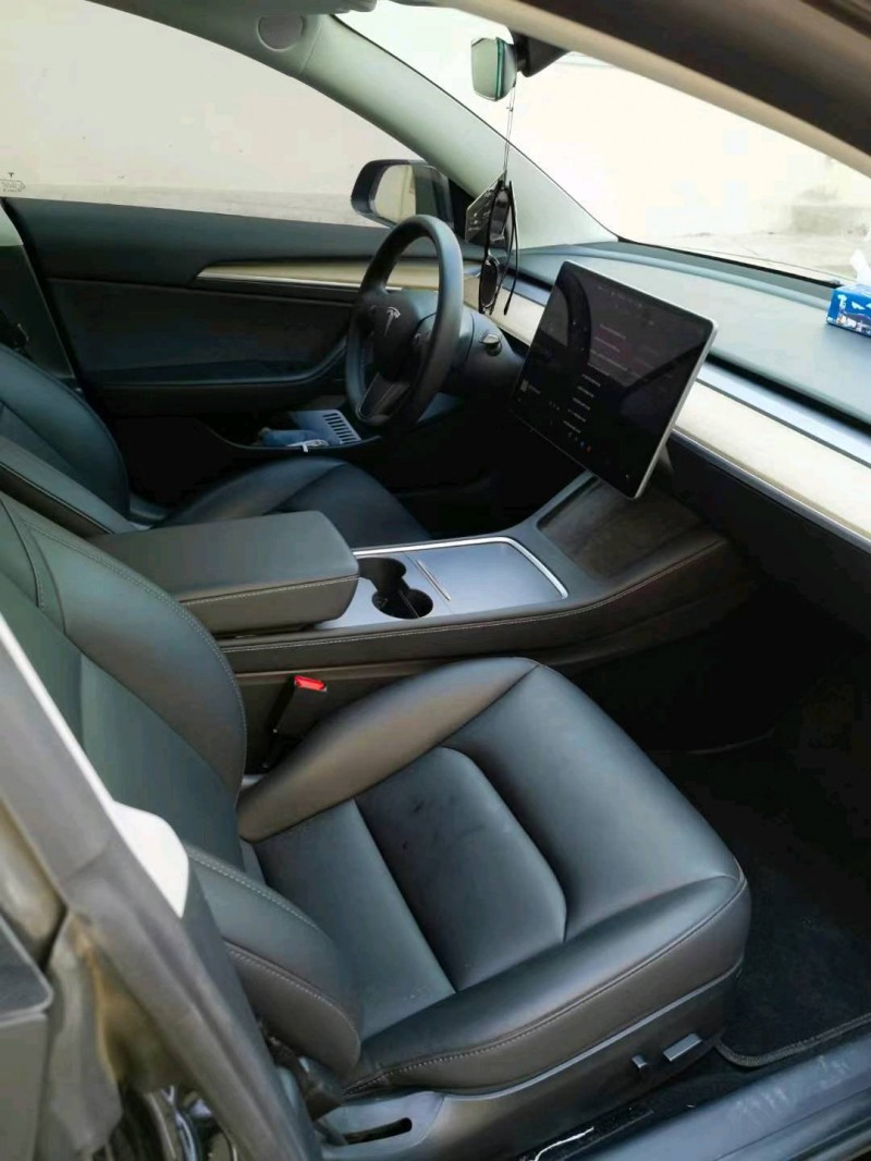 東營21年特斯拉MODEL 38