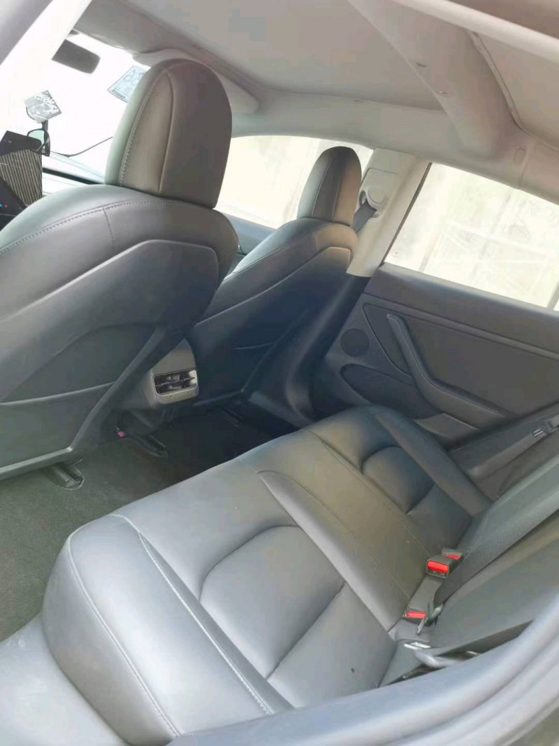 東營21年特斯拉MODEL 39
