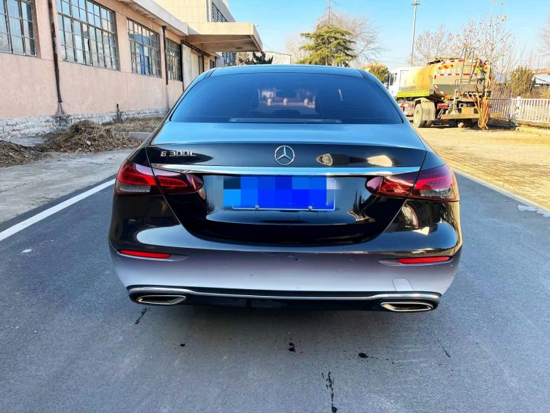 东营21年奔驰E9
