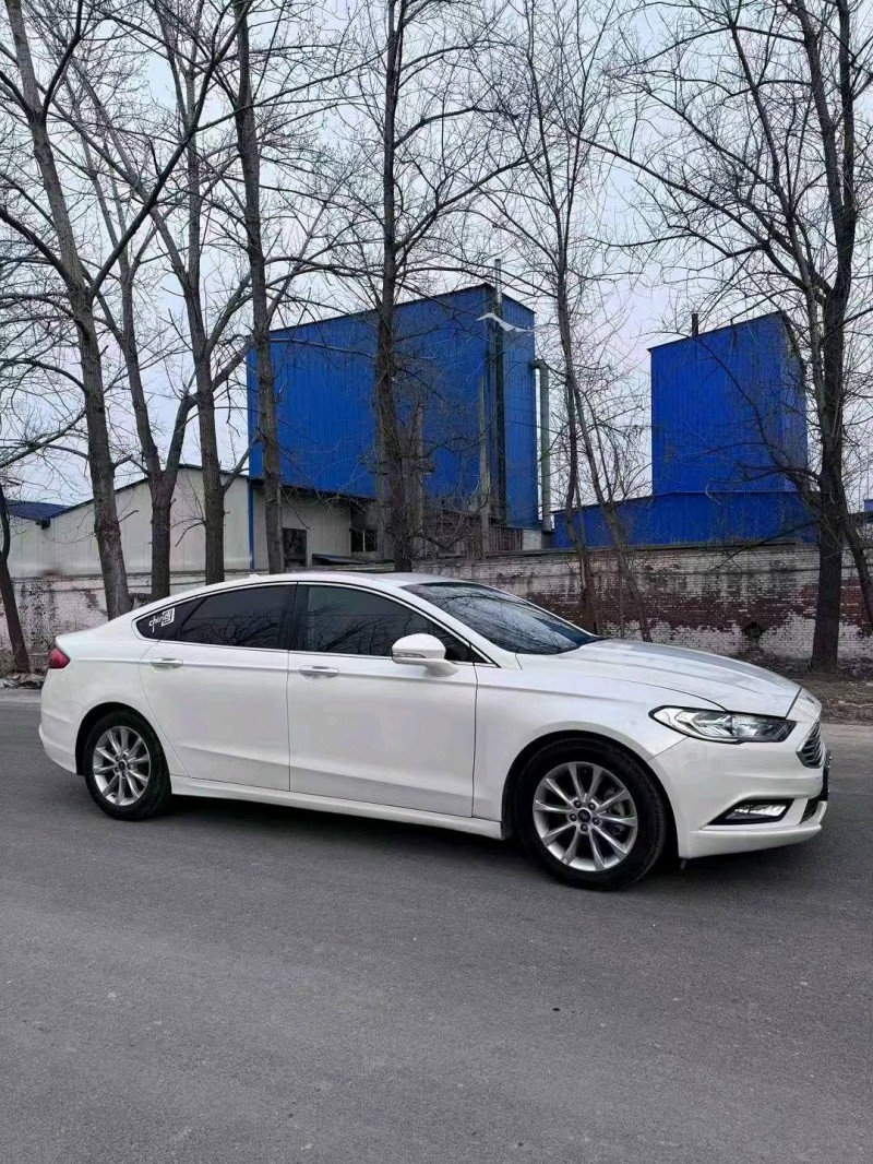 枣庄17年福特蒙迪欧2