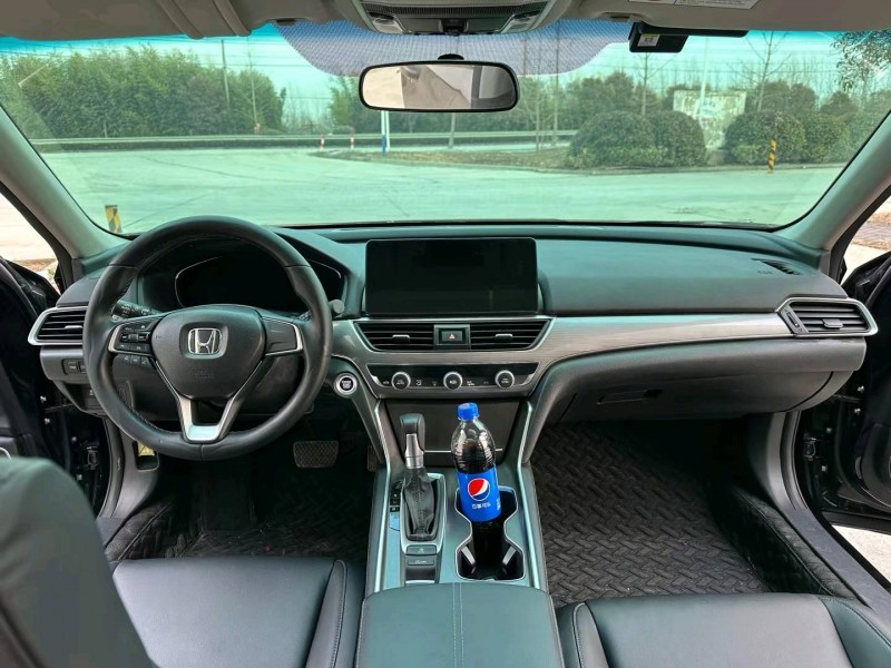 徐州22年本田雅阁5