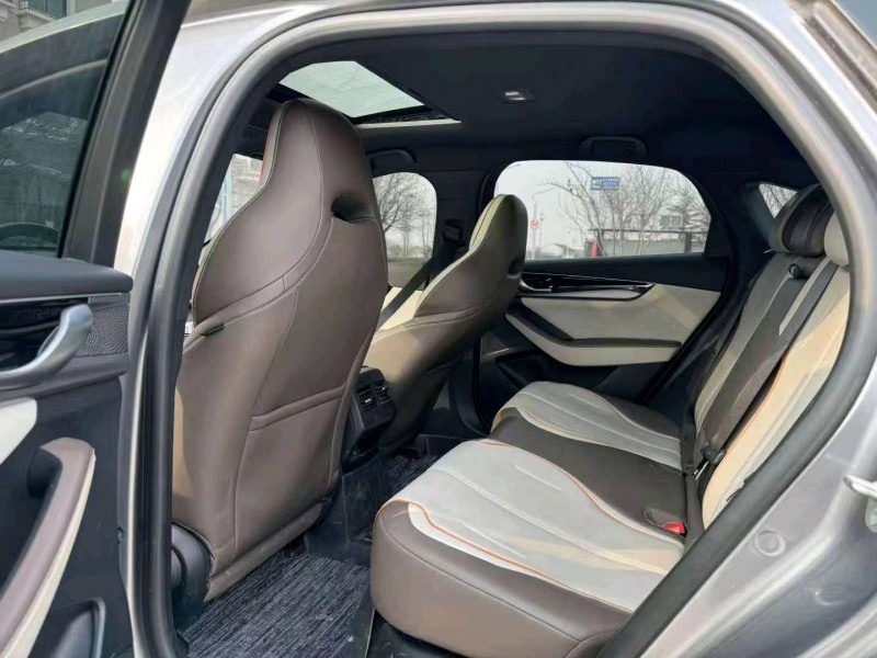 枣庄23年比亚迪秦9