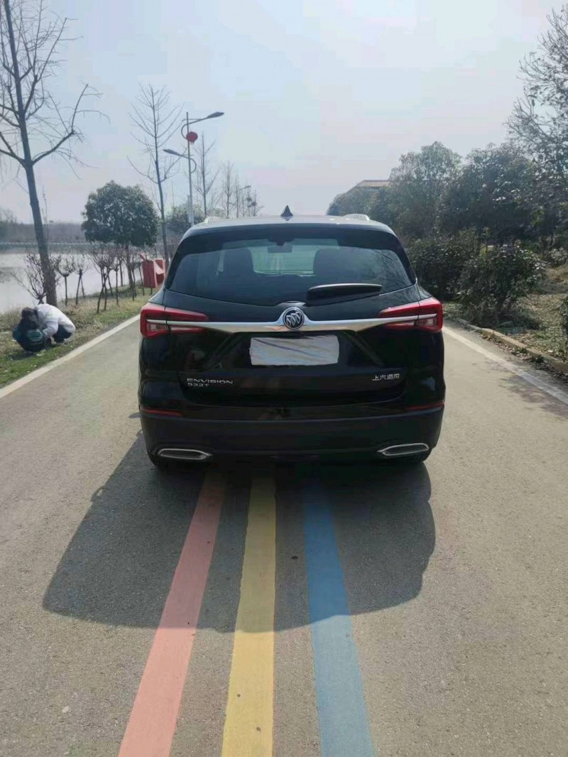 枣庄22年别克昂科威6