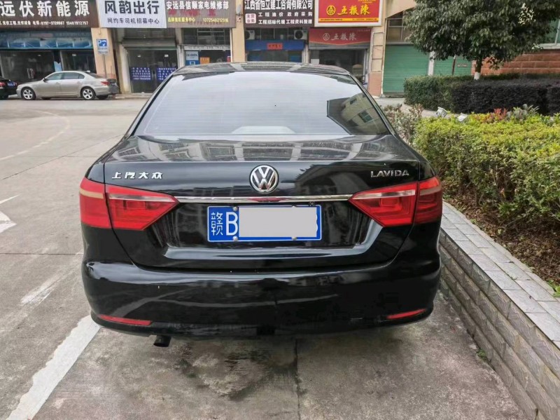 珠海16年大众朗逸3