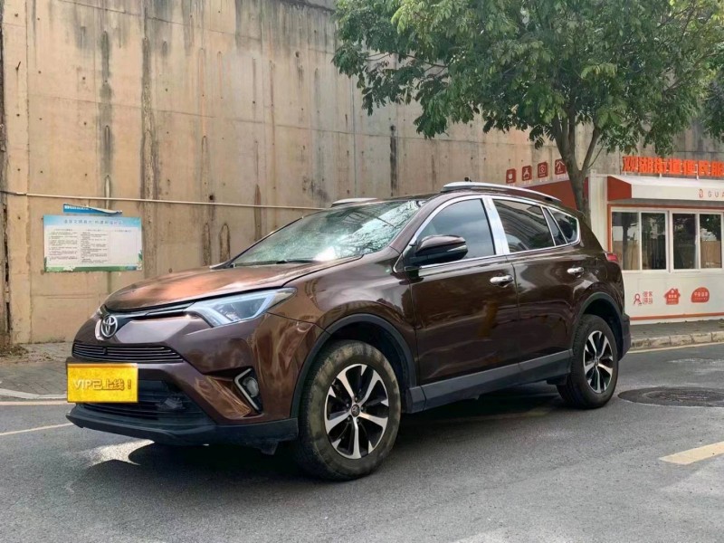 珠海17年丰田RAV4荣放2