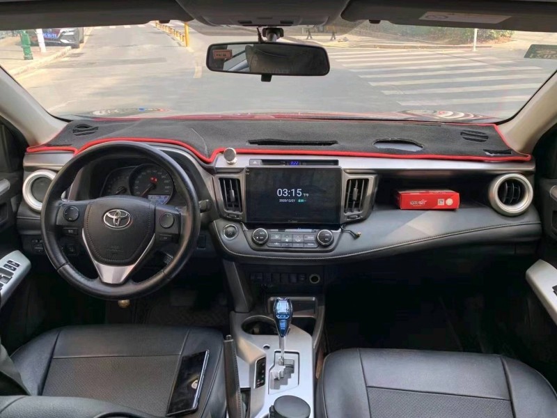 珠海17年丰田RAV4荣放6