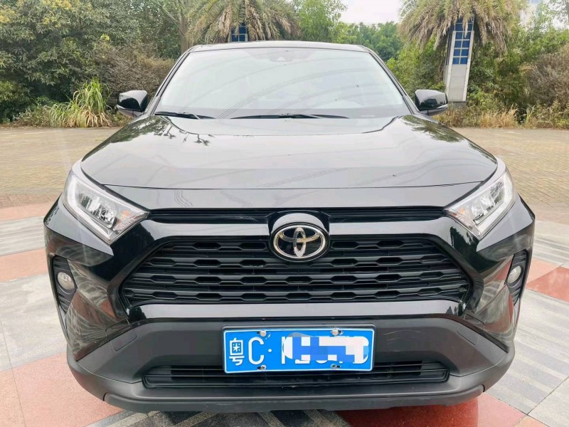 珠海22年丰田RAV4荣放1