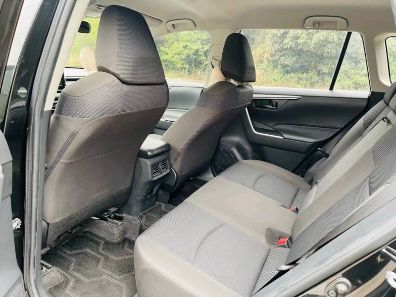 珠海22年丰田RAV4荣放7