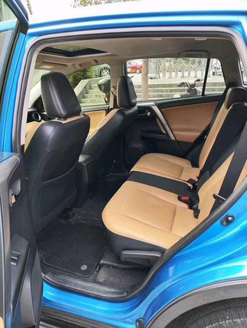 珠海16年丰田RAV4荣放5