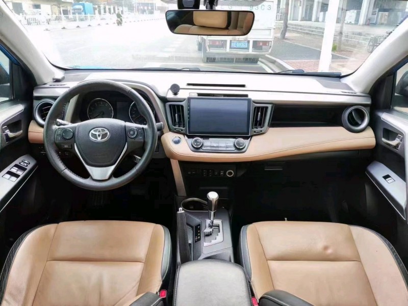 珠海16年丰田RAV4荣放7