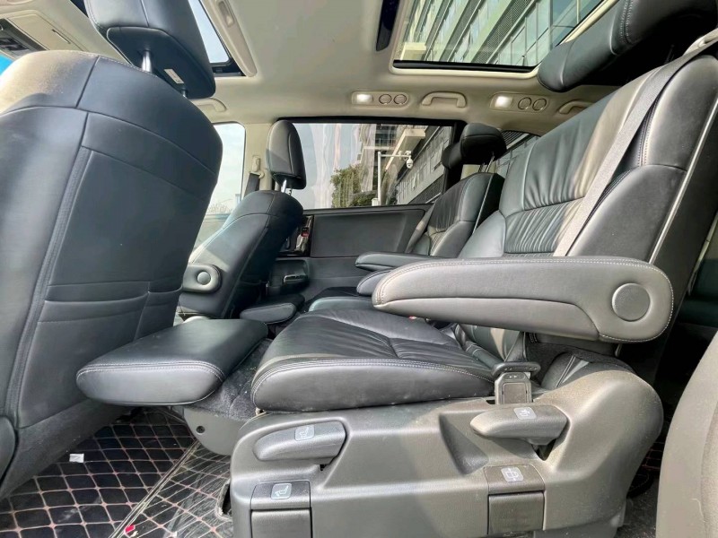 汕头21年本田奥德赛6