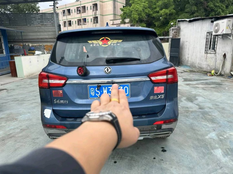 珠海18年东风景逸8