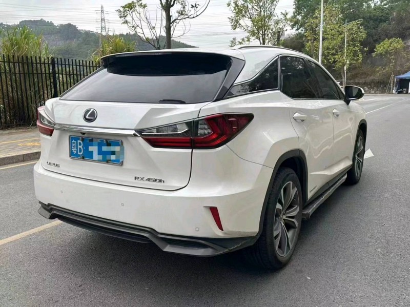 汕头16年雷克萨斯RX4