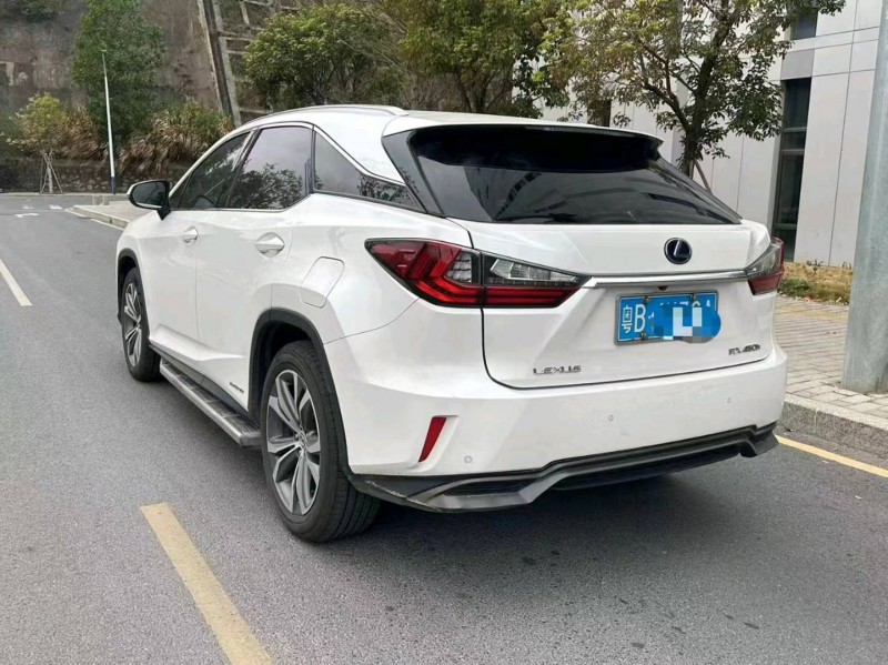 汕头16年雷克萨斯RX7