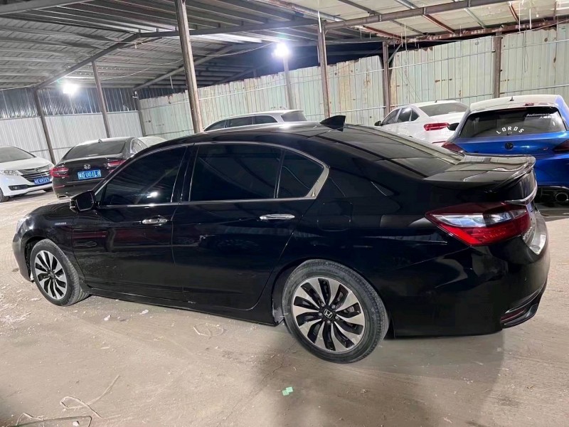 东营17年本田雅阁3