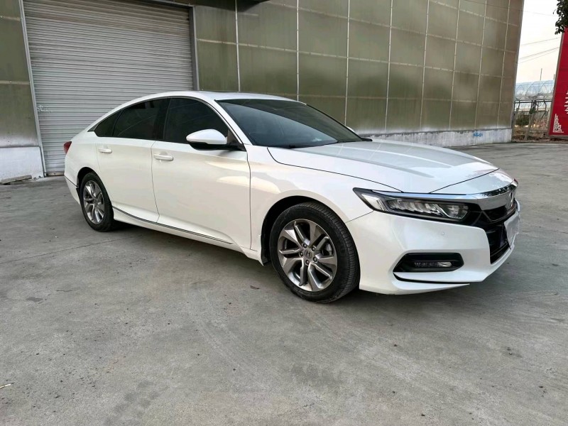 徐州20年本田雅阁3