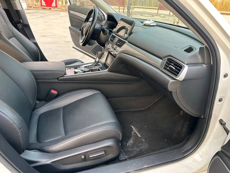 徐州20年本田雅阁6