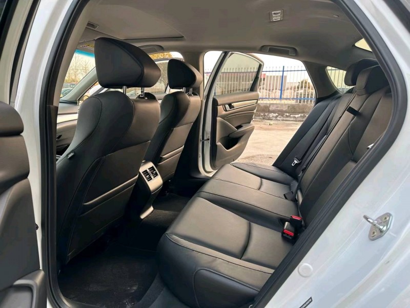 徐州20年本田雅阁7