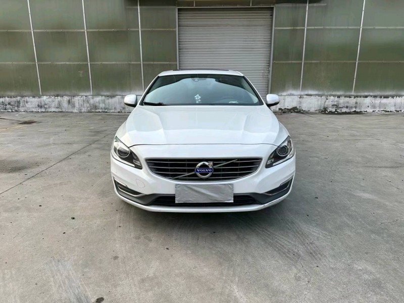 徐州17年沃尔沃S60L1