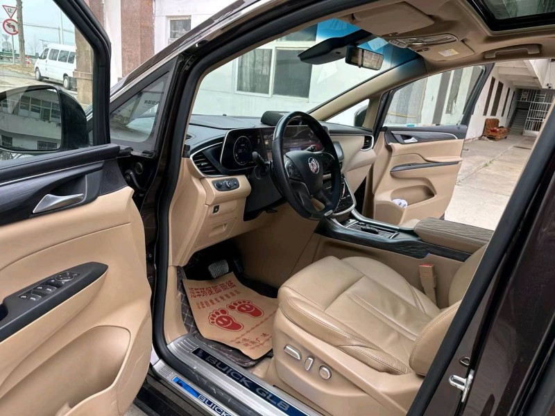 徐州21年别克GL84