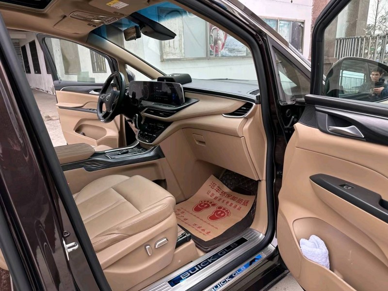 徐州21年别克GL86