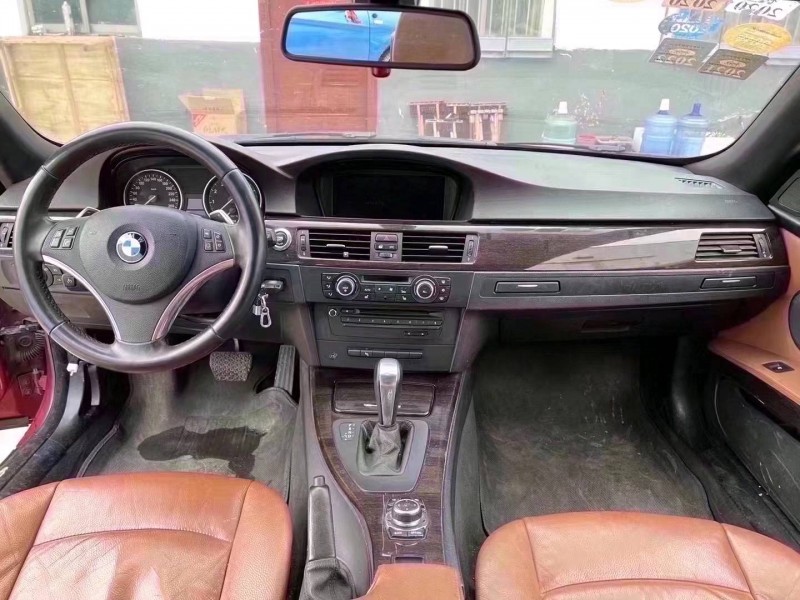 济宁11年宝马3系5