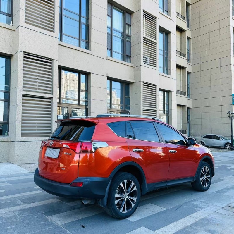包頭13年豐田RAV4榮放8