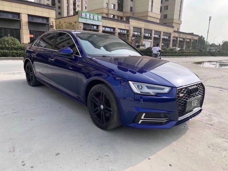 济宁19年奥迪A4L2