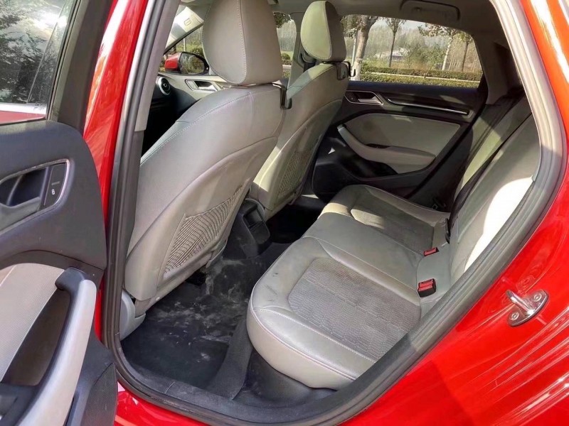 济宁18年奥迪A36