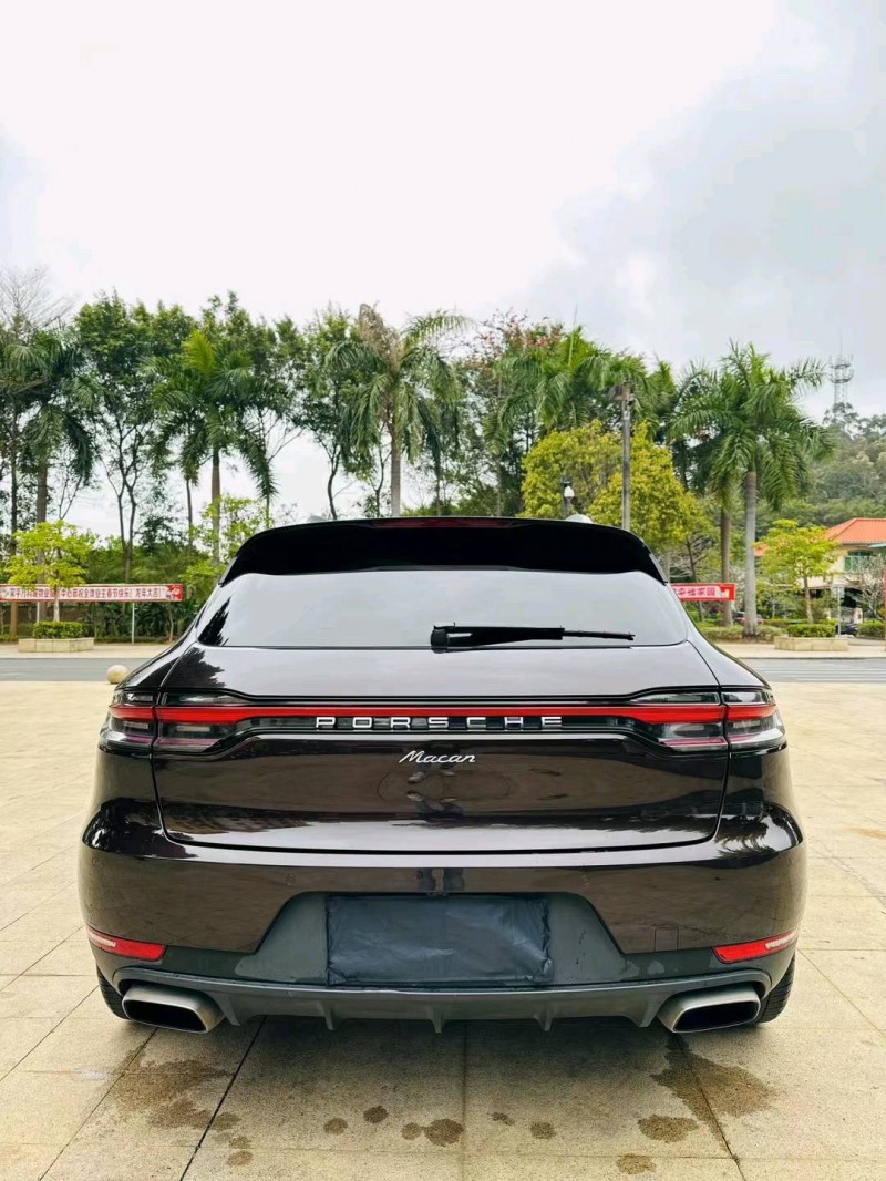 广州20年保时捷Macan9