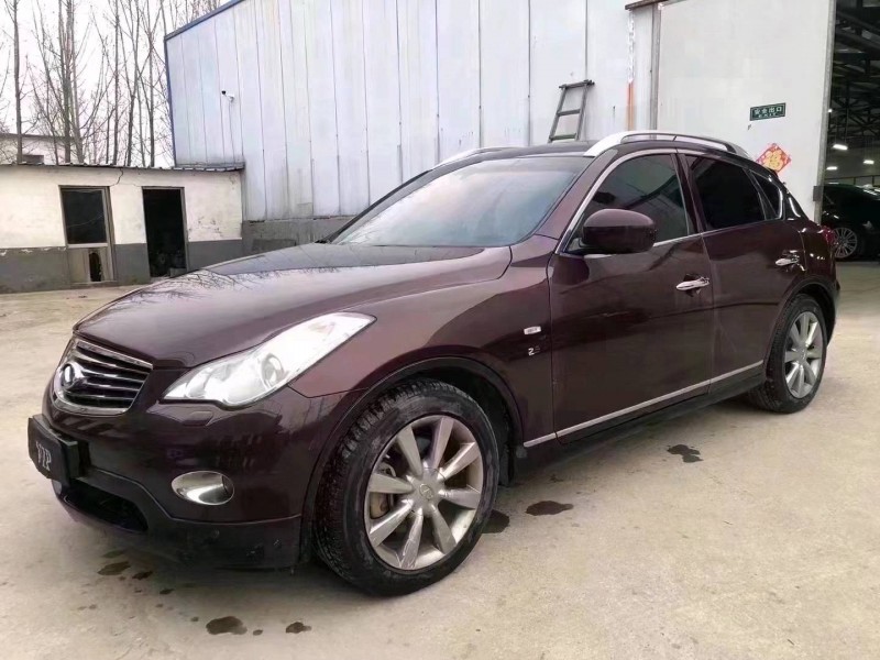 濟寧14年英菲尼迪QX503