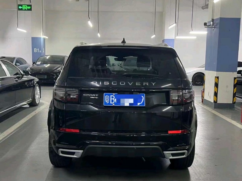 广州21年路虎发现6