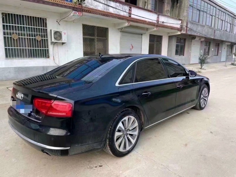 青岛15年奥迪A8L8