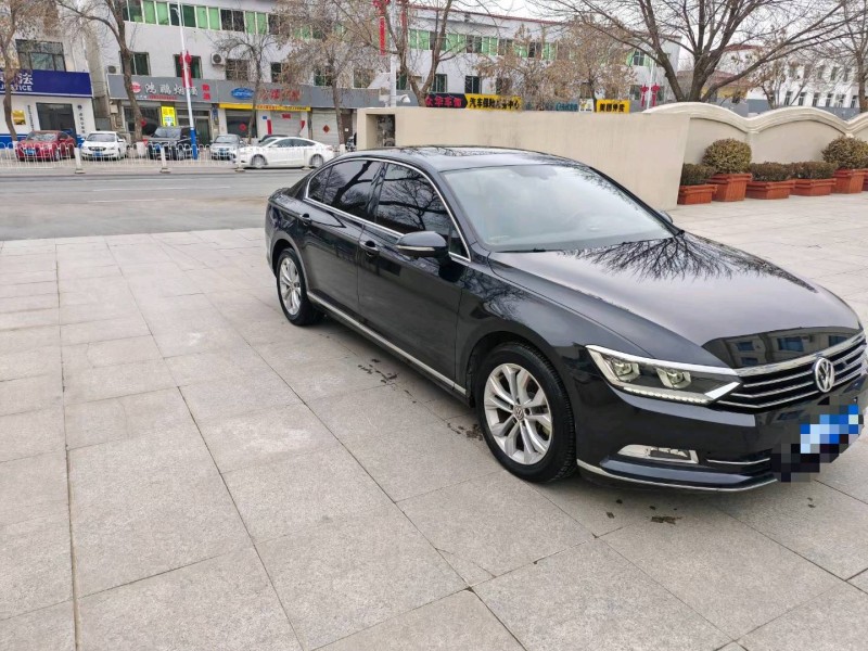 保定16年大众迈腾3