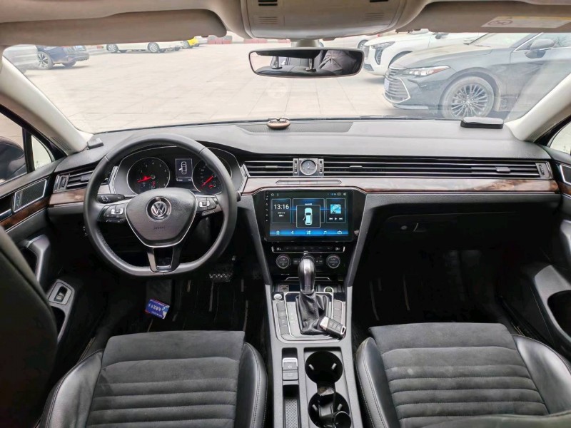 保定16年大众迈腾5