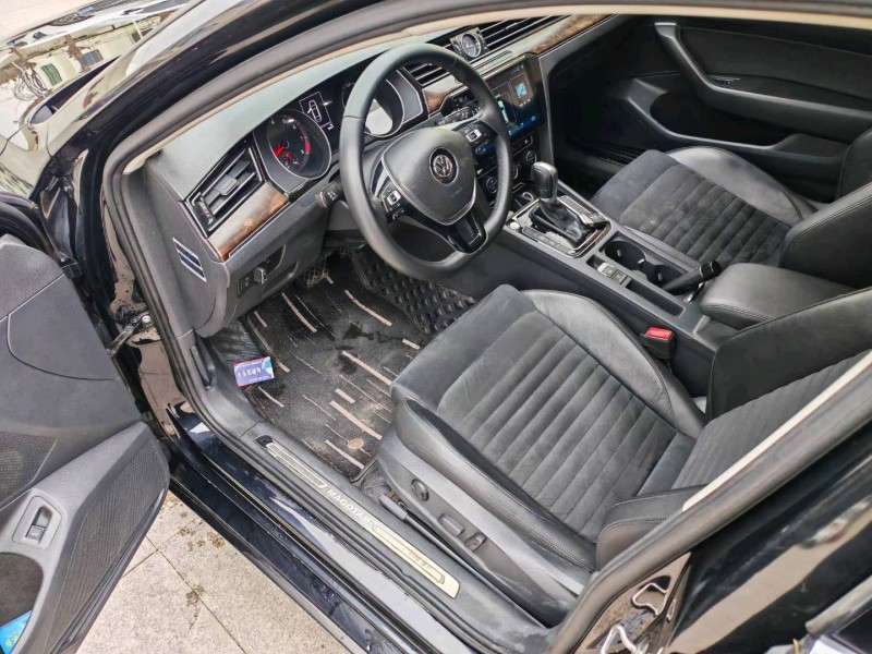 保定16年大众迈腾6