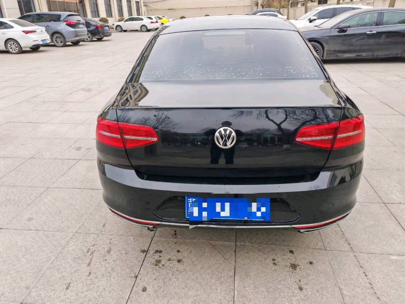 保定16年大众迈腾8