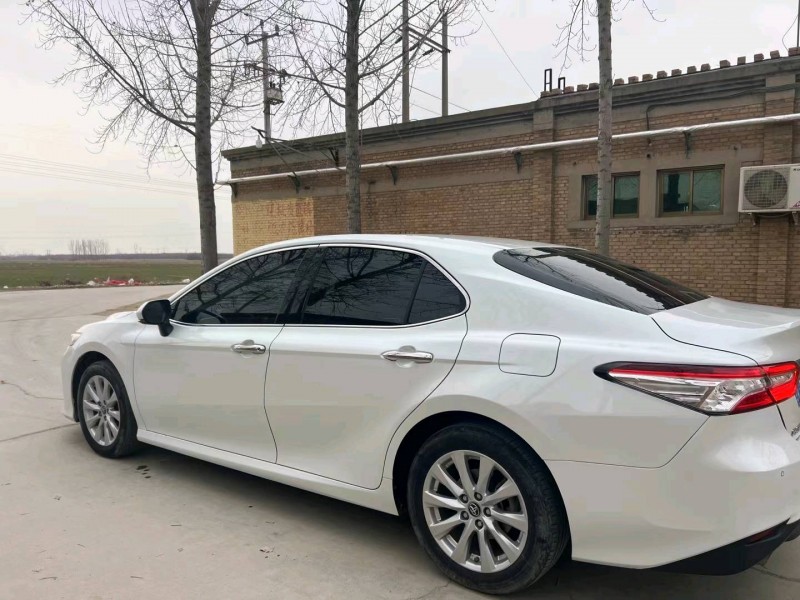 保定19年丰田凯美瑞7