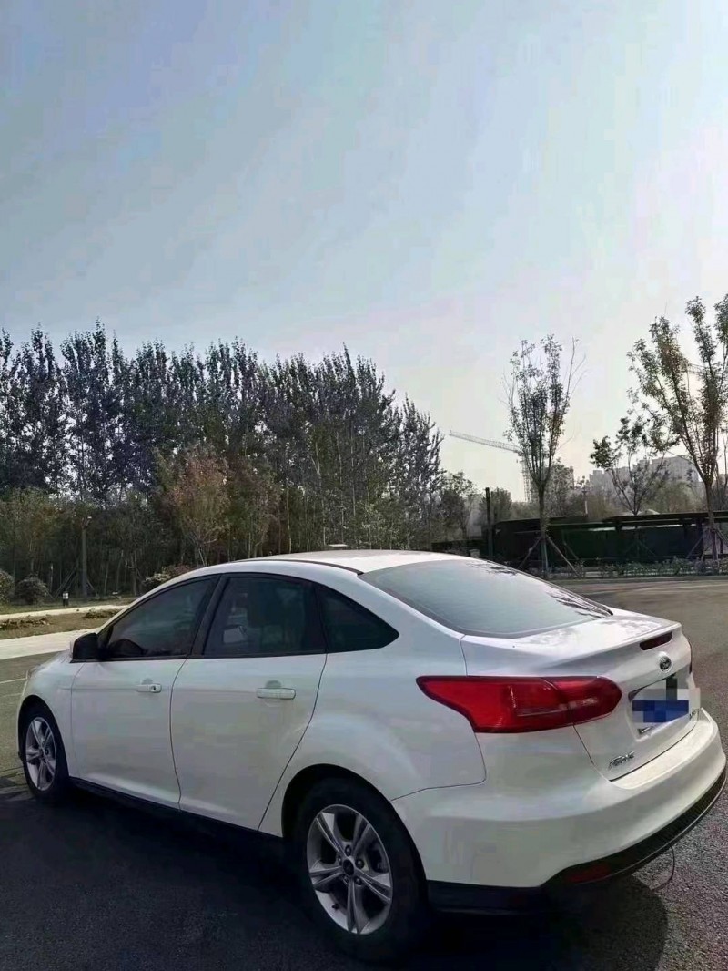 济南16年福特福克斯4