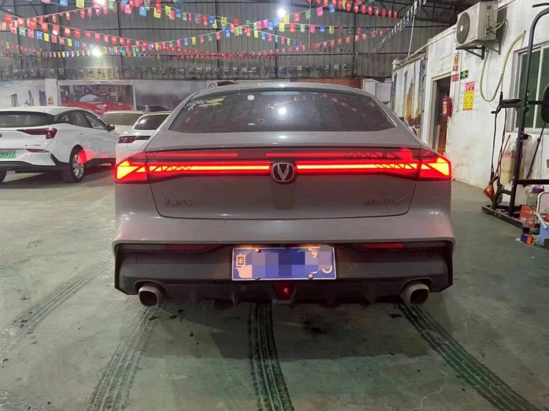 广州23年长安汽车UNI-V5