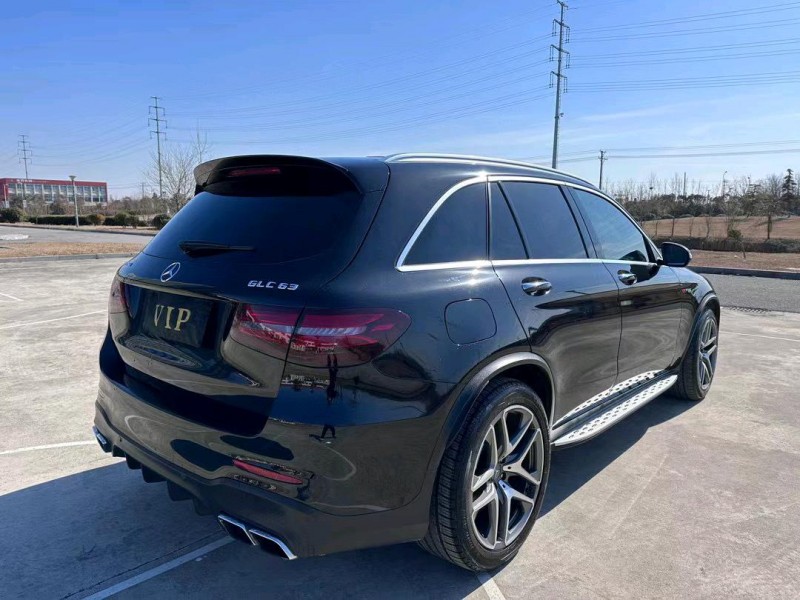 盐城19年奔驰GLC7