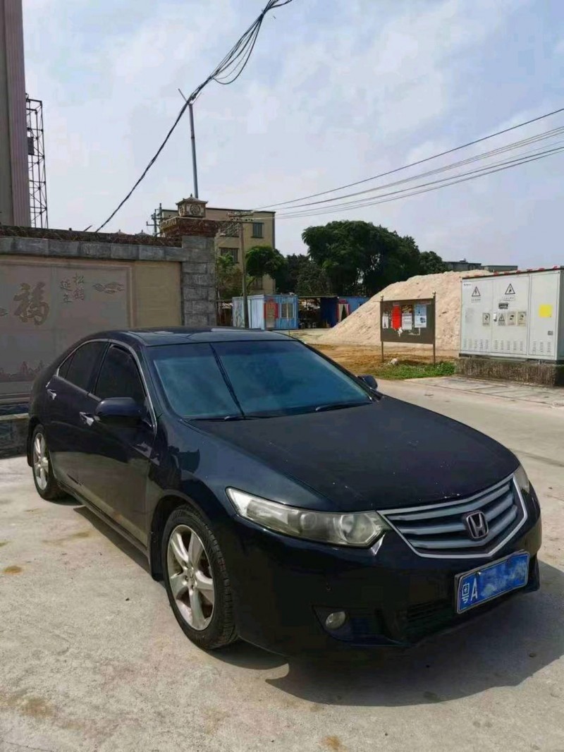 珠海11年本田思铂睿2