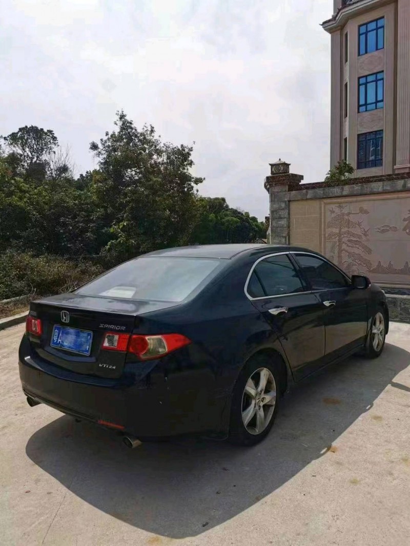 珠海11年本田思铂睿5