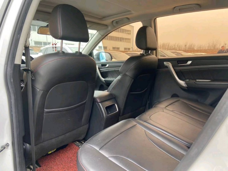 保定18年哈弗M64