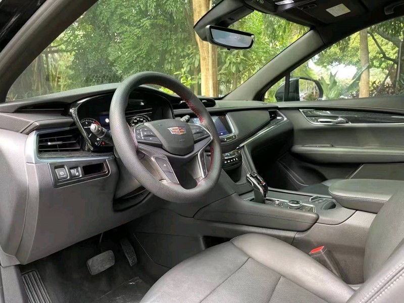 莆田20年凱迪拉克XT58