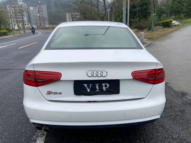 广州12年奥迪A4L5