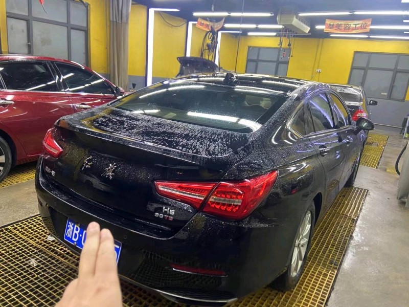 广州19年红旗H56